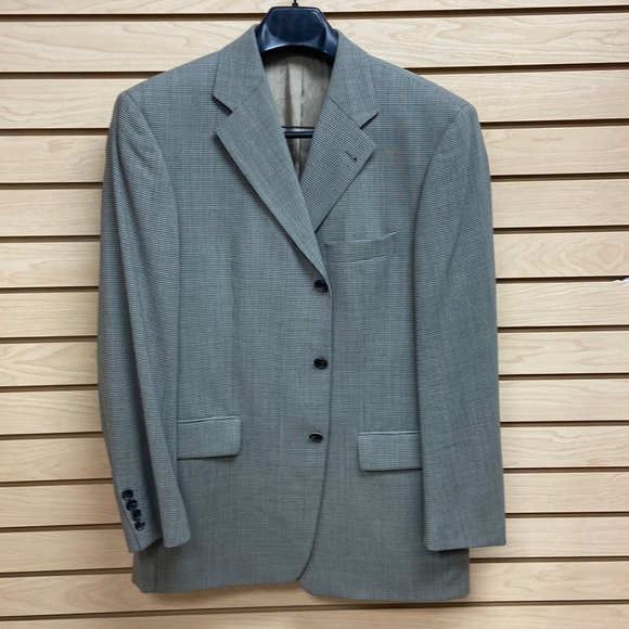 Hugo Boss rich looking men blazer Size 40 Reg